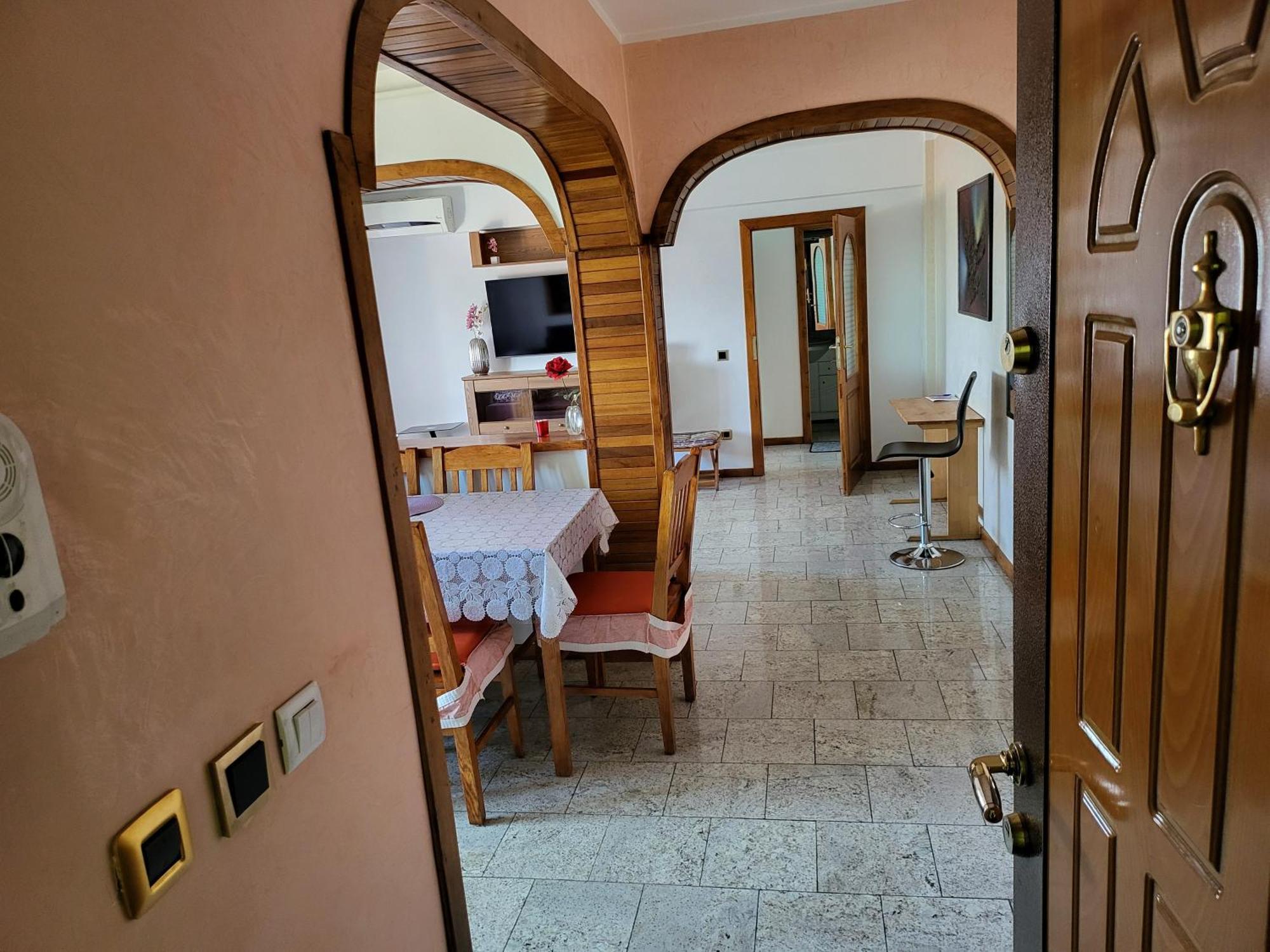 Apartament Cu 2 Dormitoare ,Ultracentral อาราด ภายนอก รูปภาพ