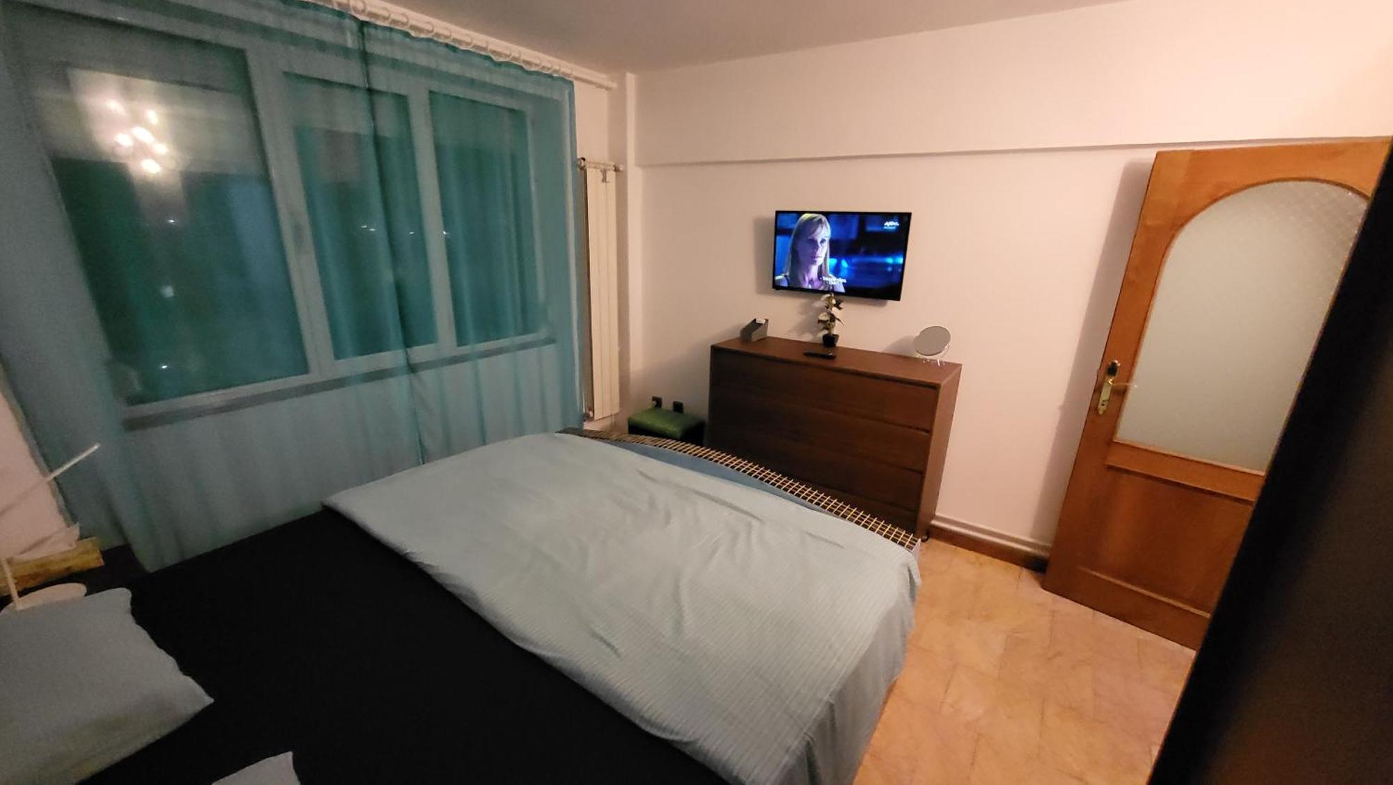 Apartament Cu 2 Dormitoare ,Ultracentral Apartment อาราด ภายนอก รูปภาพ